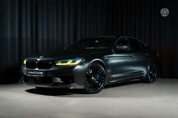 BMW M5, 4.4 l., Седан