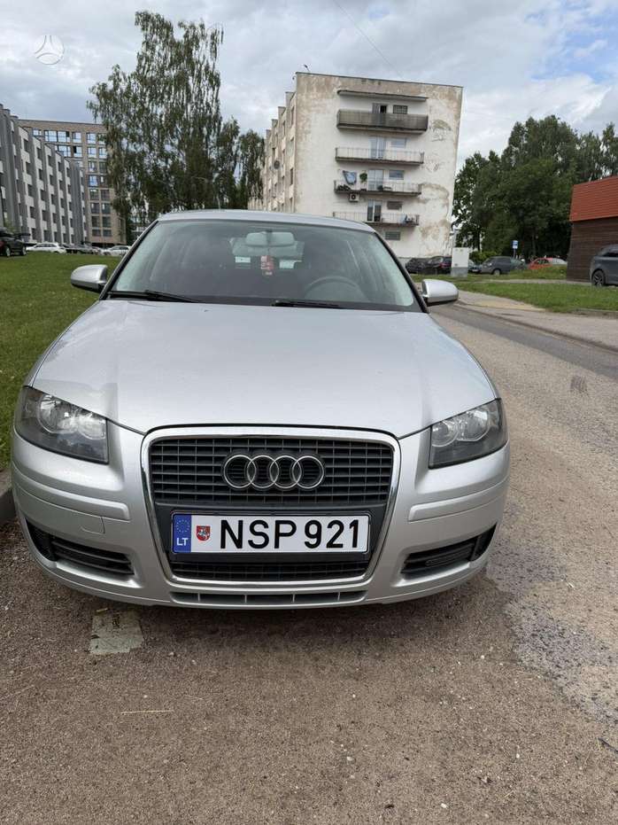 Audi A3, 1.6 l., hatchback