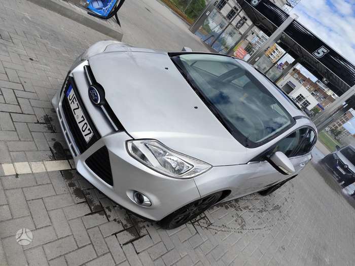 Ford Focus, 2.0 l., Хэтчбек