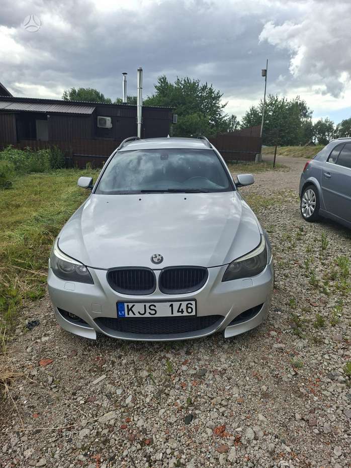 BMW 525, 2.5 l., Универсал
