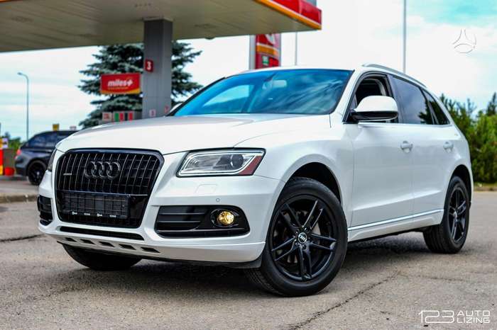 Audi Q5, 2.0 l., off-road / crossover