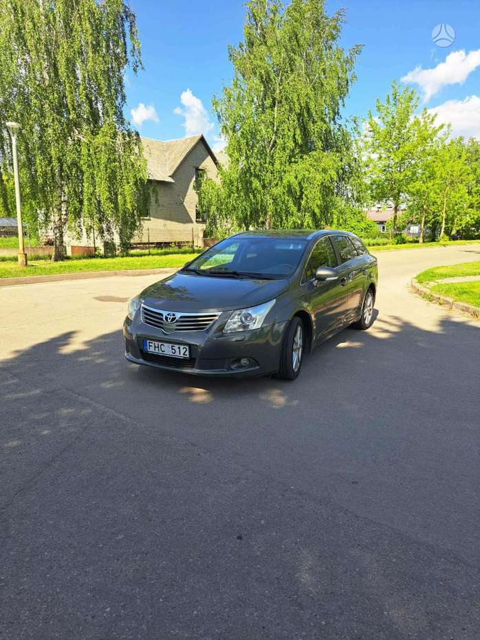 Toyota Avensis, 2.0 l., Универсал