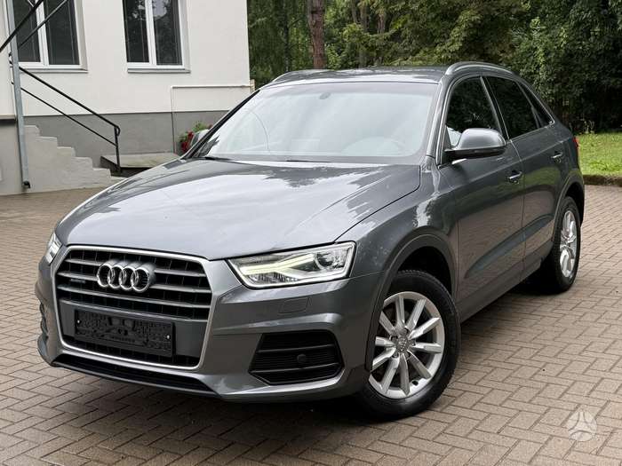 Audi Q3, 2.0 l., off-road / crossover