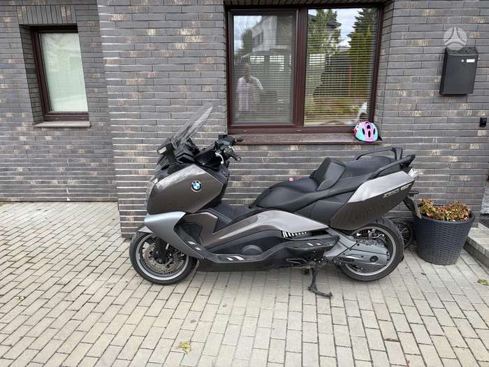 BMW C 650 GT 647cc, scooters / mopeds