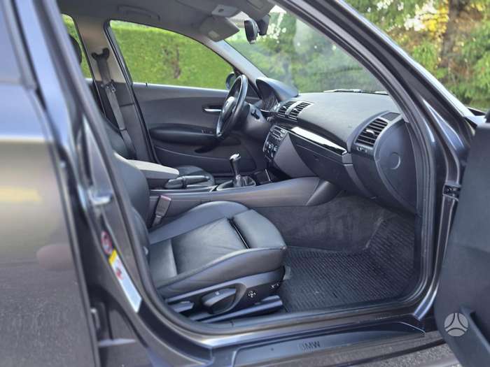BMW 120, 2.0 l., Хэтчбек