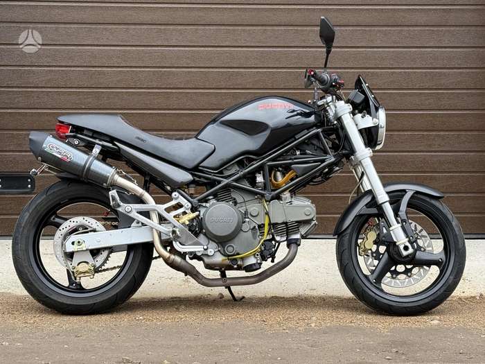 Ducati Monster 600cc, street / classic