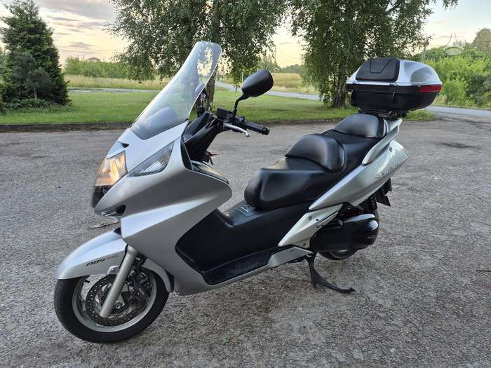 Honda Silverwing 600cc, scooters / mopeds