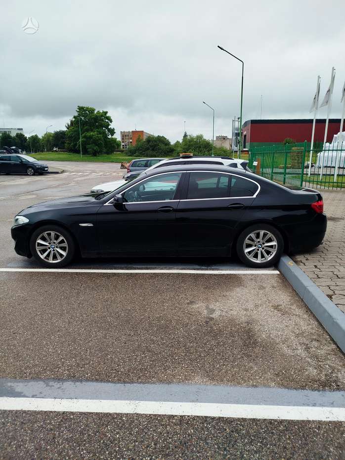 BMW 520, 2.0 l., Седан