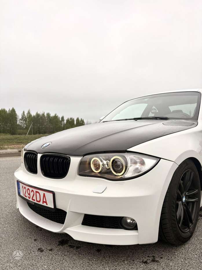 BMW 120, coupe