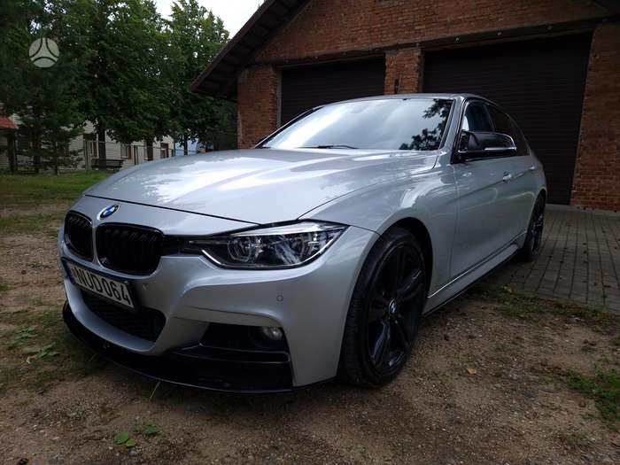 BMW 335, 3.0 l., Седан