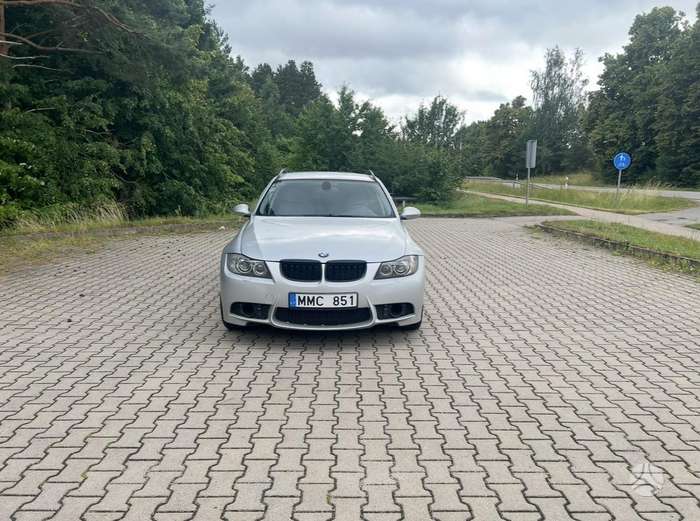 BMW 325, 3.0 l., wagon