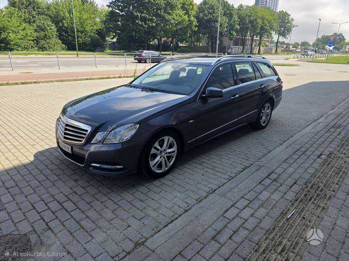 Mercedes-Benz E200, 2.1 l., Универсал