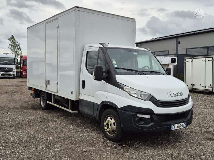 Iveco Daily, 2.3 l., cargo van
