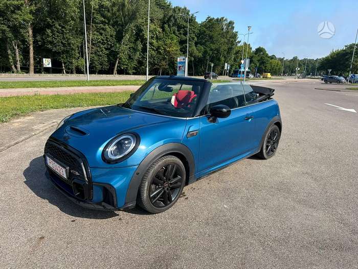 Mini Cooper JCW, 2.0 l., convertible