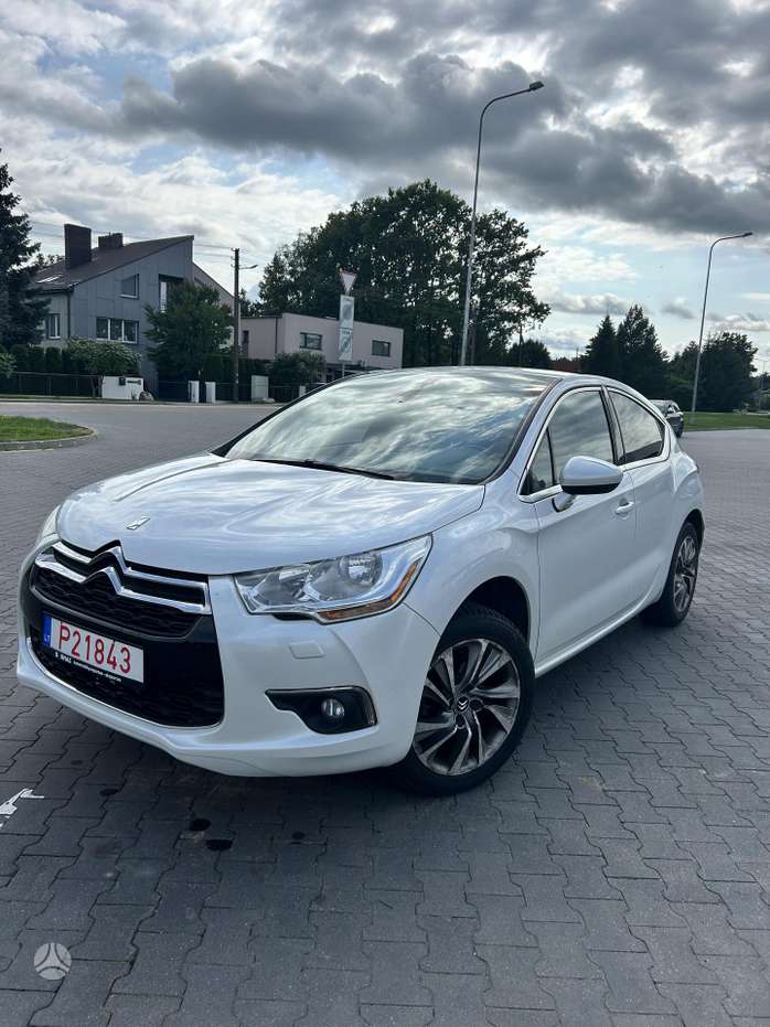 Citroen DS4, 2.0 l., hatchback