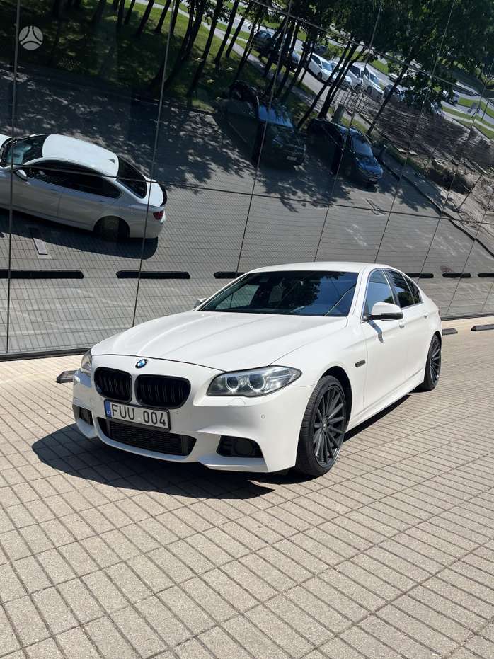 BMW 520, 2.0 l., Седан