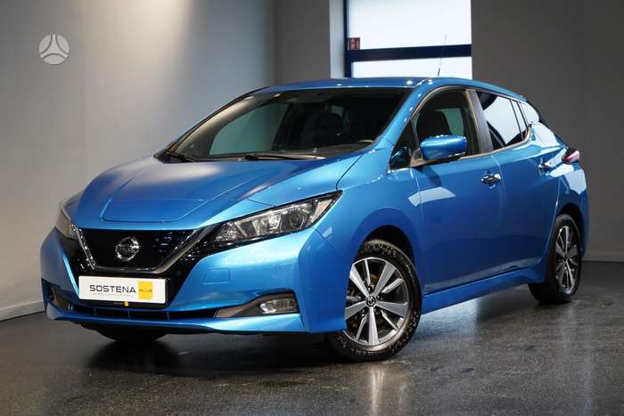 Nissan Leaf, 40 kWh, hatchback
