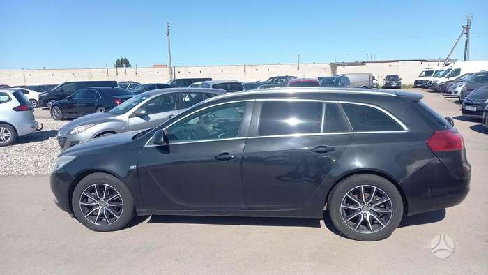 Opel Insignia, 2.0 l., Универсал