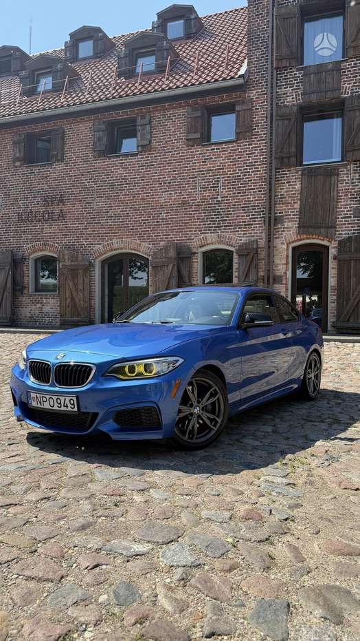 BMW M235, 3.0 l., coupe