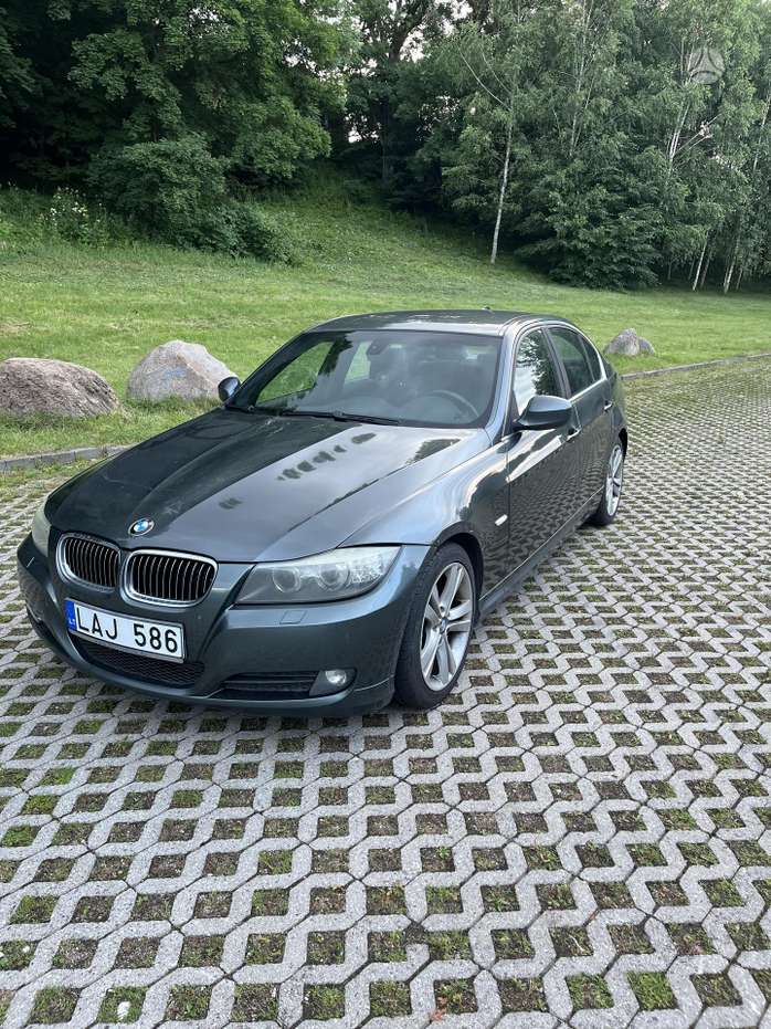 BMW 325, 3.0 l., Седан