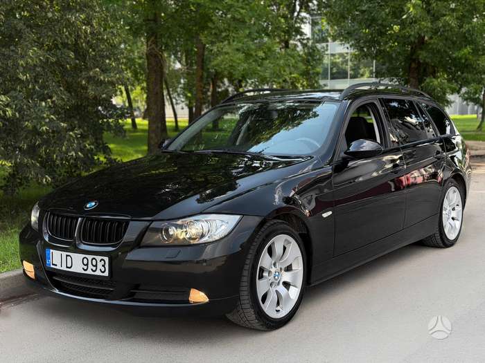 BMW 325, 3.0 l., wagon