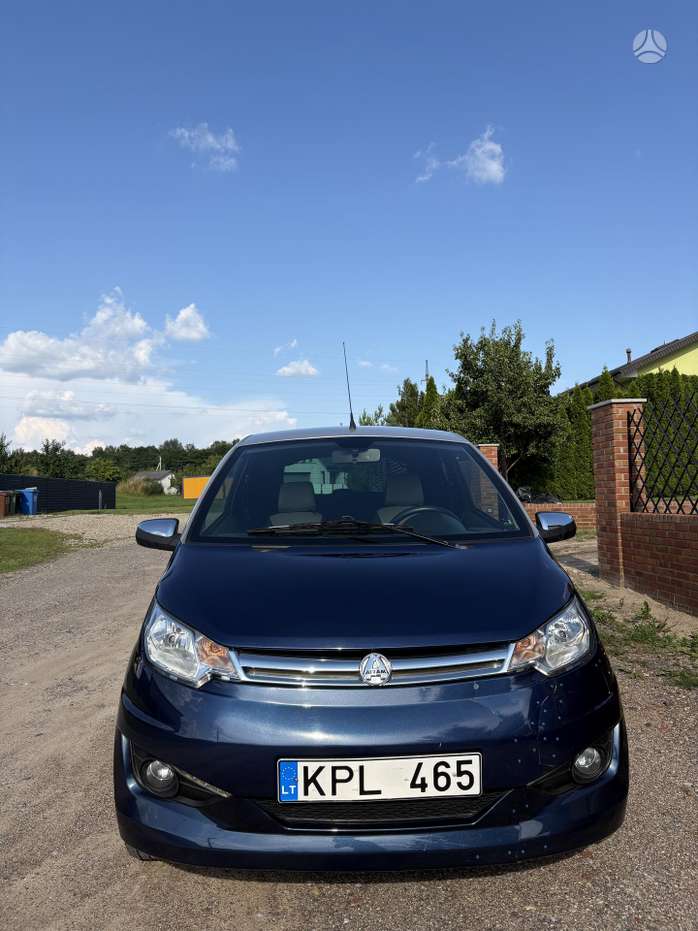 Aixam City, 0.4 l., hatchback