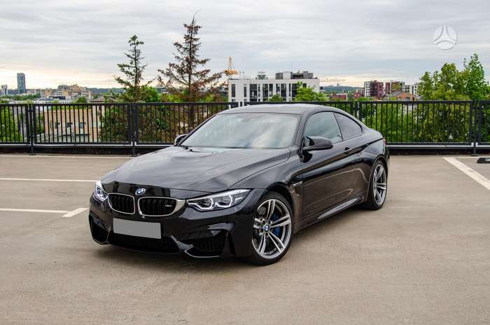 BMW M4, 3.0 l., coupe