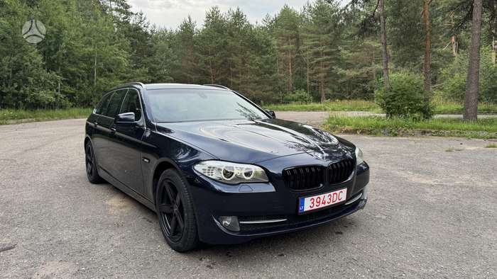 BMW 520, 2.0 l., wagon