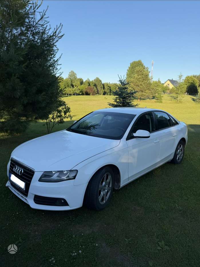 Audi A4, 2.0 l., Седан