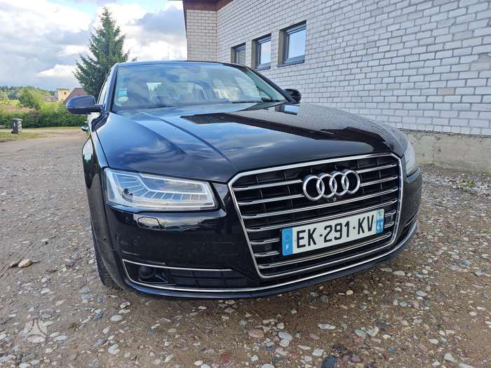 Audi A8, 3.0 l., Седан