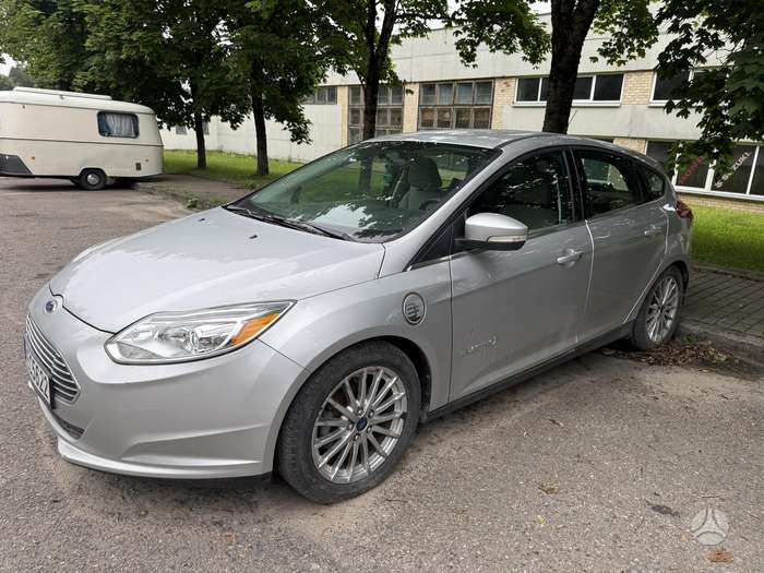 Ford Focus, 23 kWh, hečbekas