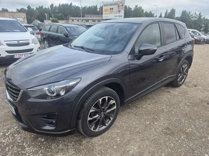 Mazda CX-5, 2.2 l., off-road / crossover