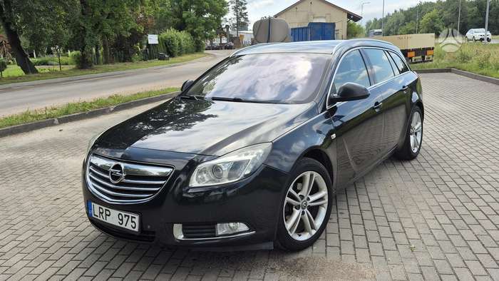 Opel Insignia, 2.0 l., universalas