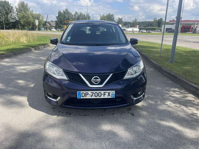 Nissan Pulsar, 1.5 l., Хэтчбек