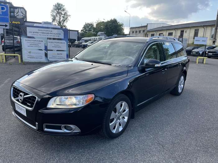Volvo V70, 2.4 l., wagon