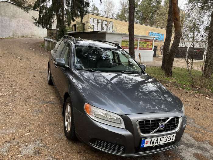 Volvo V70, 2.0 l., Универсал