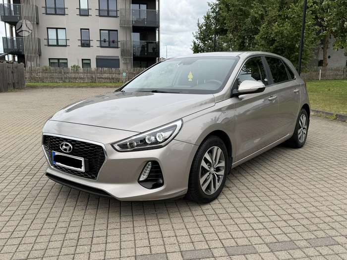 Hyundai i30, 1.6 l., hatchback