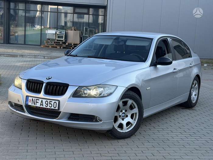 BMW 320, 2.0 l., Седан