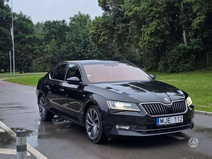 Skoda Superb, 2.0 l., Хэтчбек