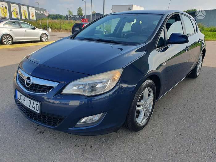 Opel Astra, 1.3 l., Хэтчбек