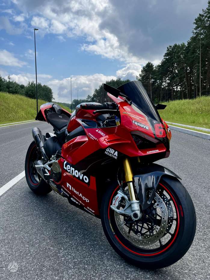 Ducati Panigale 1103cc, superbikes