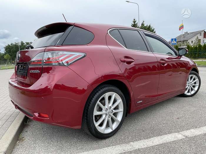 Lexus CT 200h, 1.8 l., hatchback