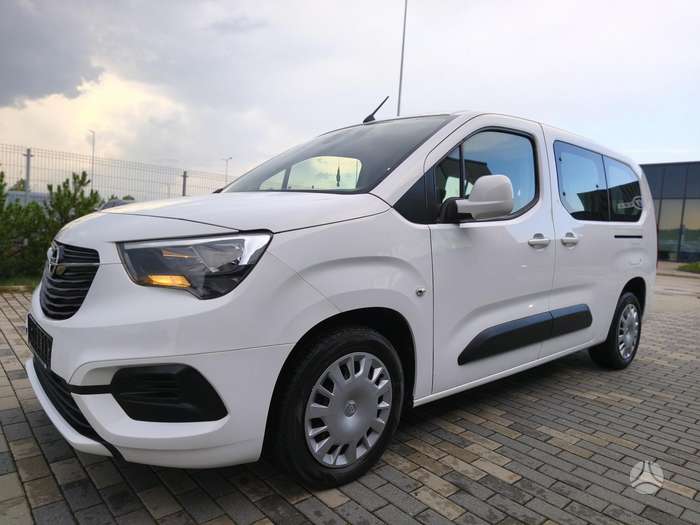 Opel Combo, 1.5 l., Минивэн