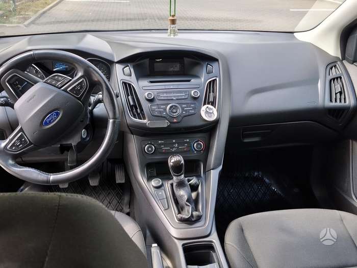 Ford Focus, 1.0 l., Хэтчбек