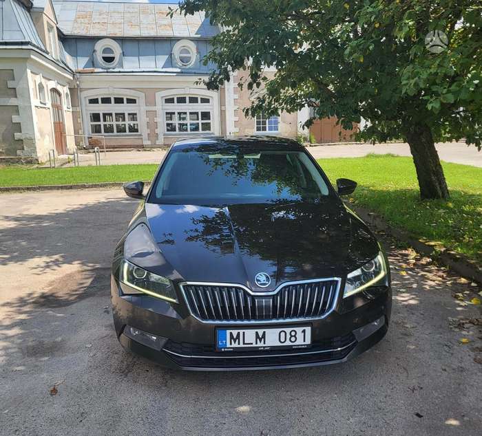 Skoda Superb, 2.0 l., Хэтчбек
