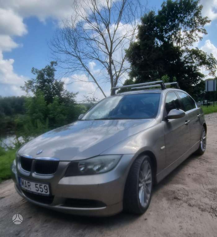 BMW 325, 3.0 l., Седан