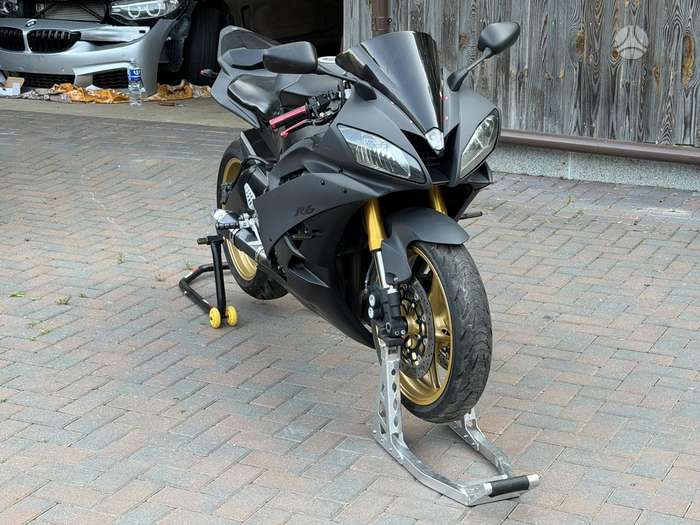 Yamaha R6 600cc, superbikes