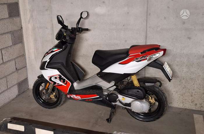 Aprilia SR 49cc, scooters / mopeds