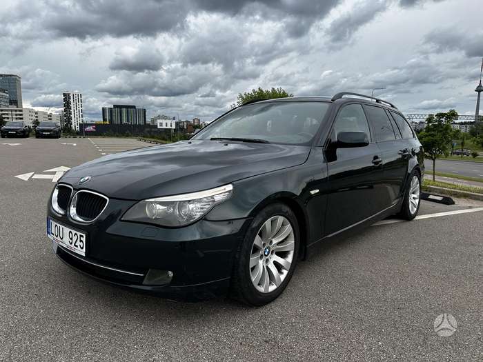 BMW 520, 2.0 l., wagon