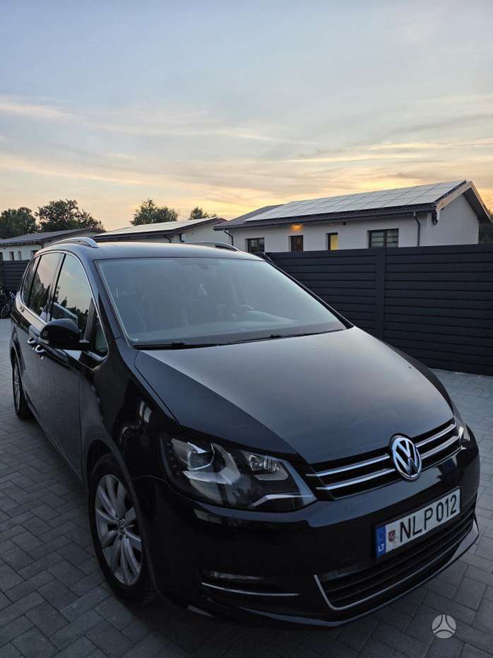 Volkswagen Sharan, 2.0 l., Минивэн